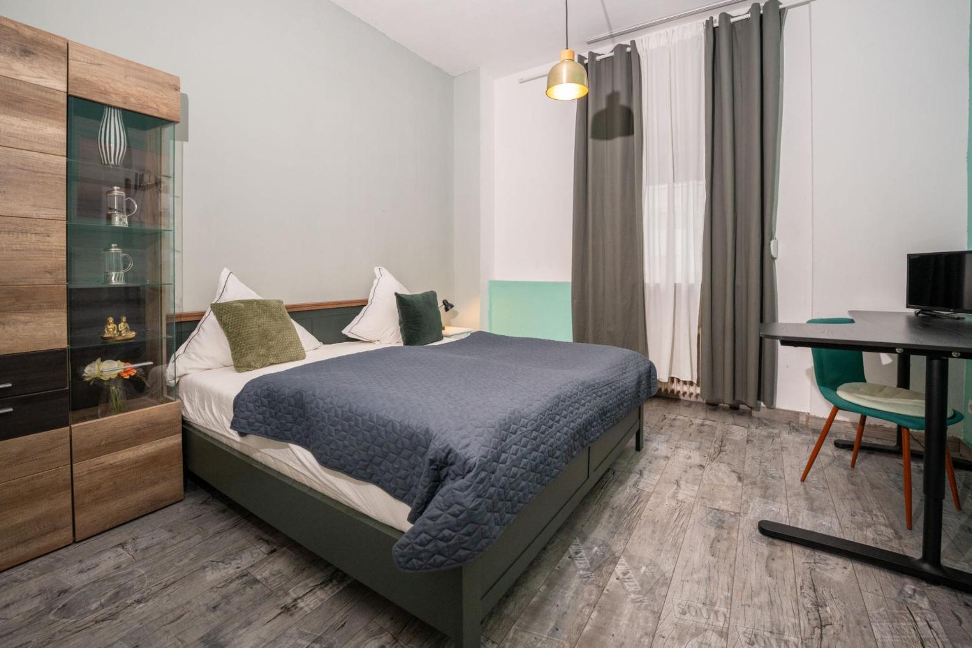 Charmante Privatzimmer In Der Stadt Coblenza Esterno foto