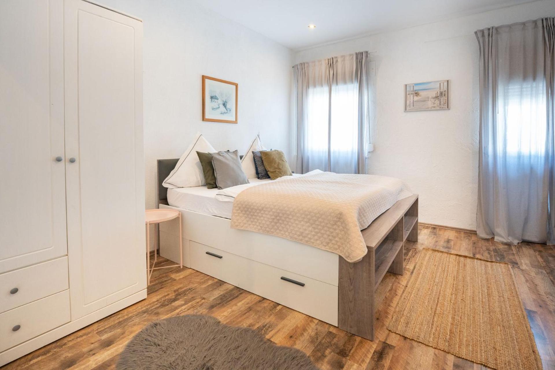Charmante Privatzimmer In Der Stadt Coblenza Esterno foto