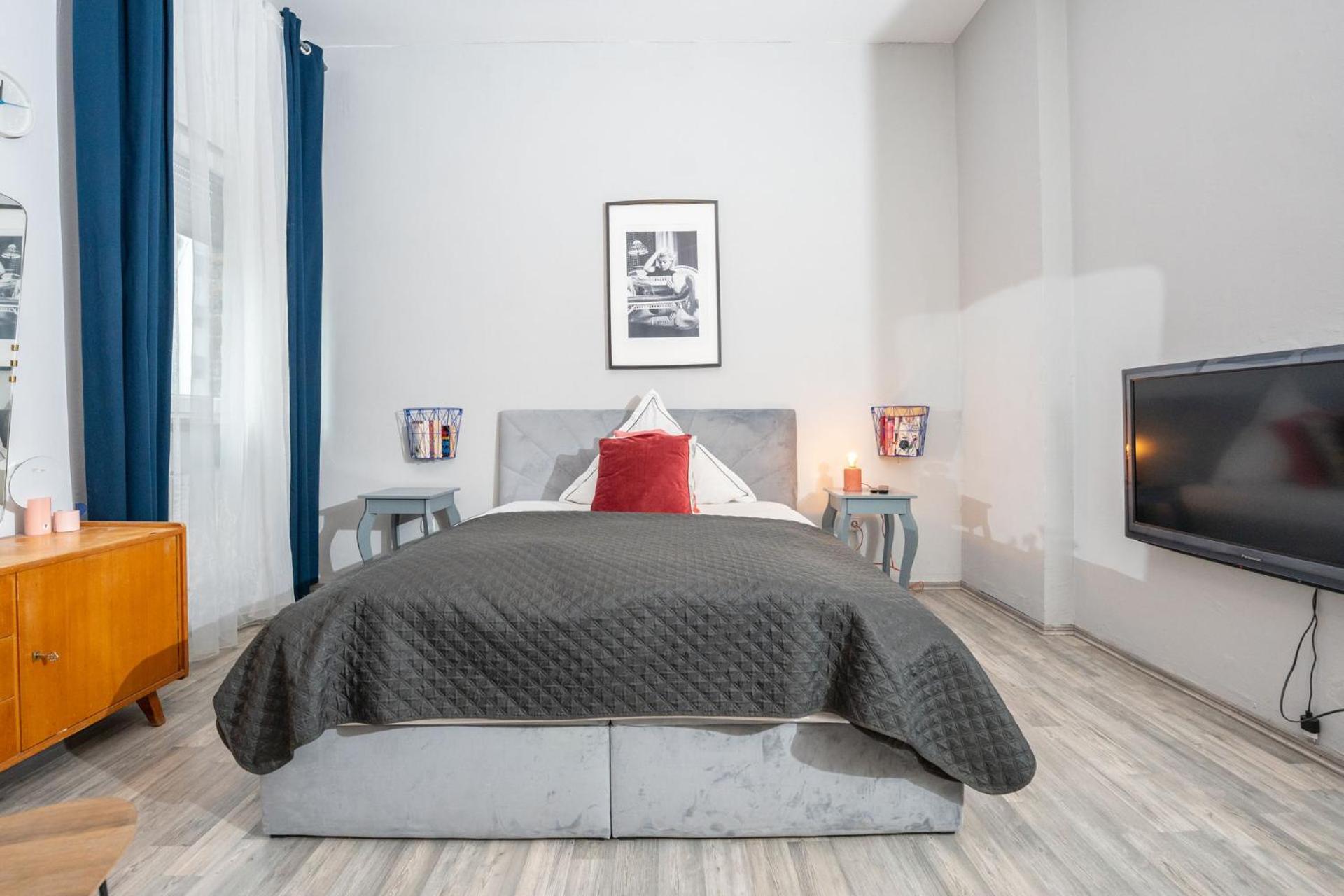 Charmante Privatzimmer In Der Stadt Coblenza Esterno foto