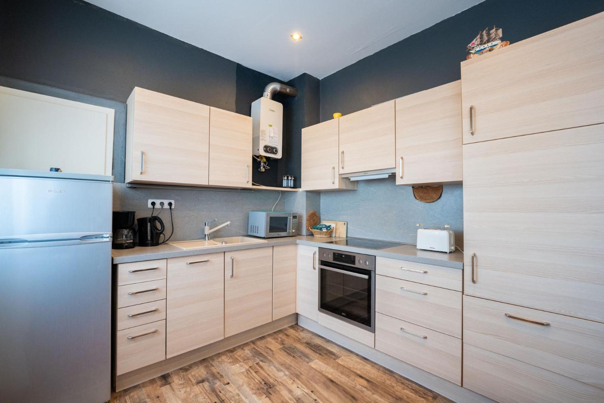 Charmante Privatzimmer In Der Stadt Coblenza Esterno foto